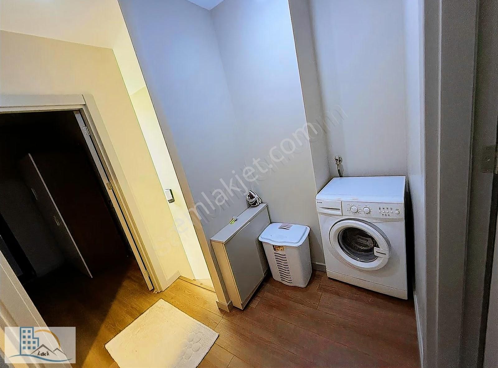 Şile Gül Emlak'tan Nezih Ve Sitede Geniş Bahçeli Kiralık Villa - Görsel 2