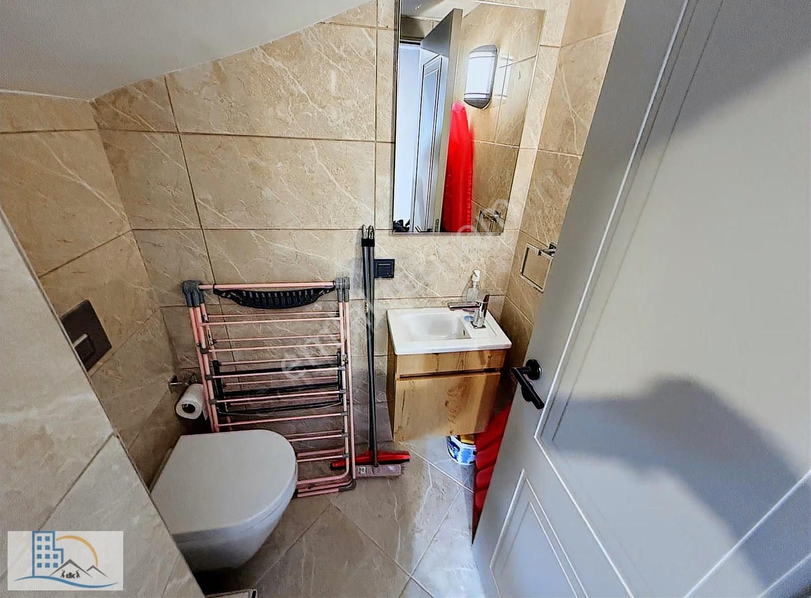 Şile Gül Emlak'tan Nezih Ve Sitede Geniş Bahçeli Kiralık Villa - Görsel 21