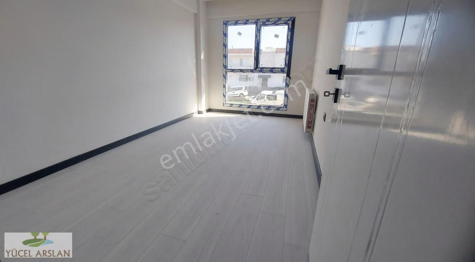 Uğur Mumcu Da Satılık 2+1 Lüks Daire - Görsel 14