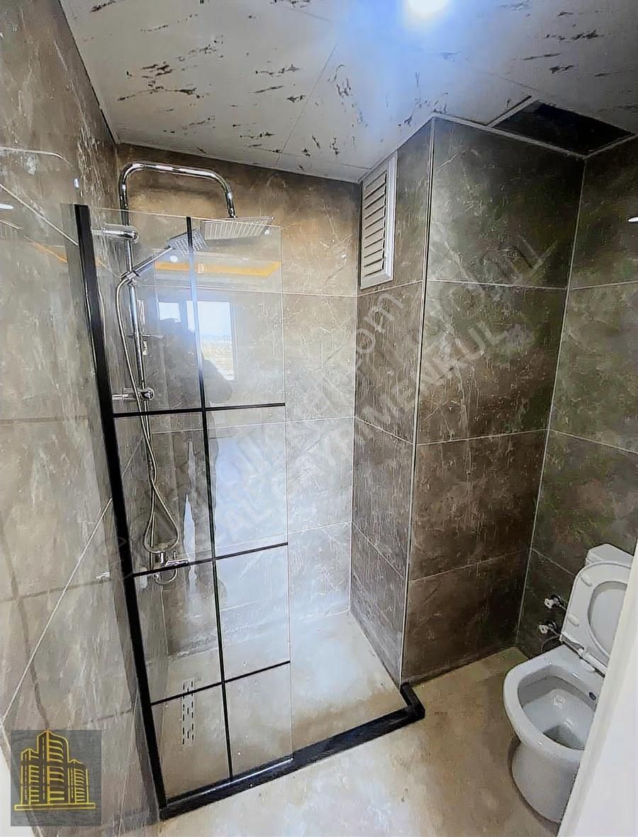 İstasyon Tepe Bölgesinde Sıfır Lüx Ebeveyn Banyolu 2+1 - Görsel 9