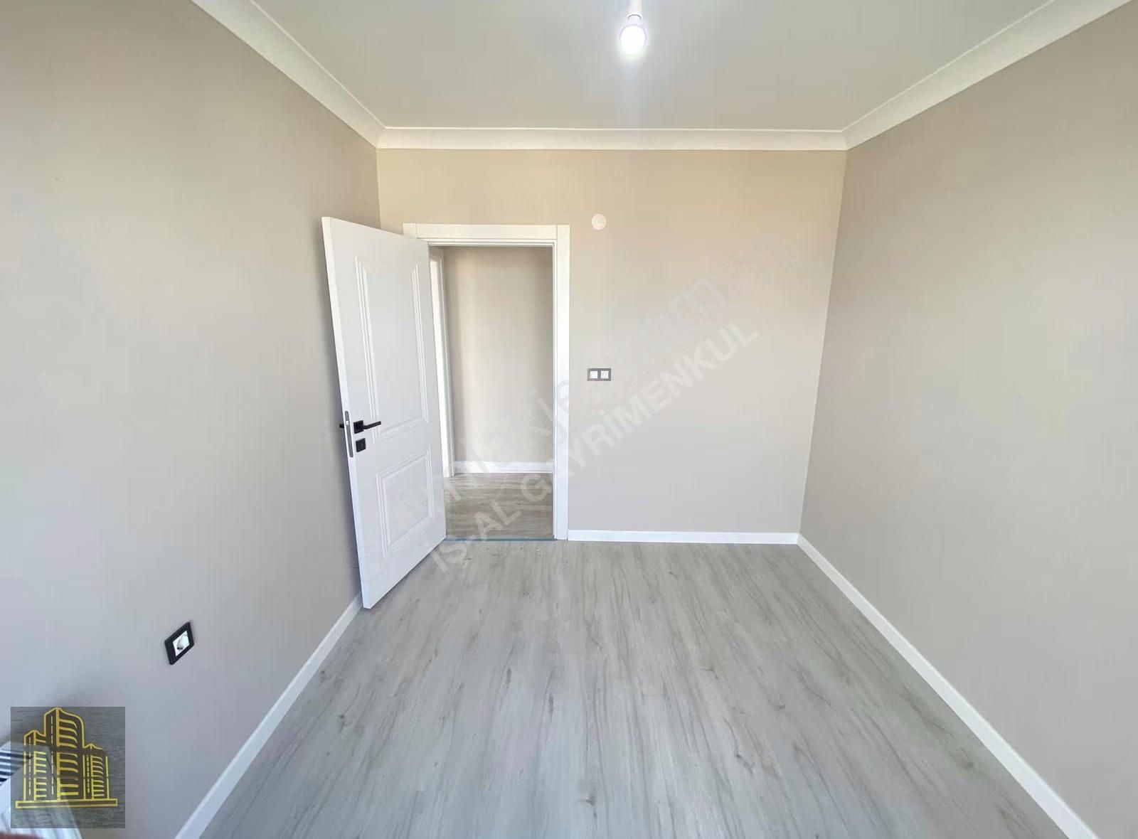 İstasyon Tepe Bölgesinde Sıfır Lüx Ebeveyn Banyolu 2+1 - Görsel 15