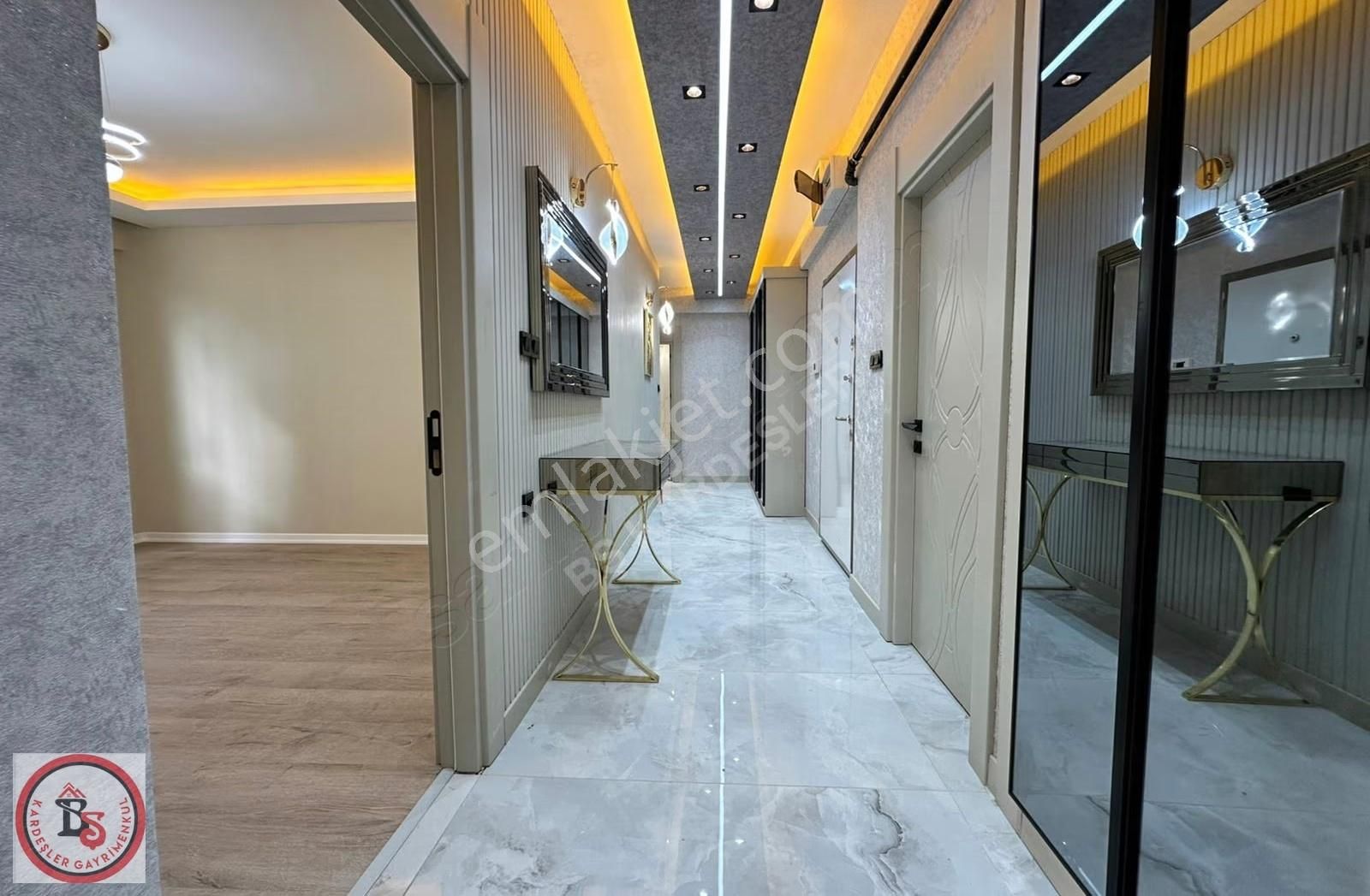 Keçiören'de Kardeşler'den Caddeye Bir Sk Sıfır Katta 3+1 Daire - Görsel 4