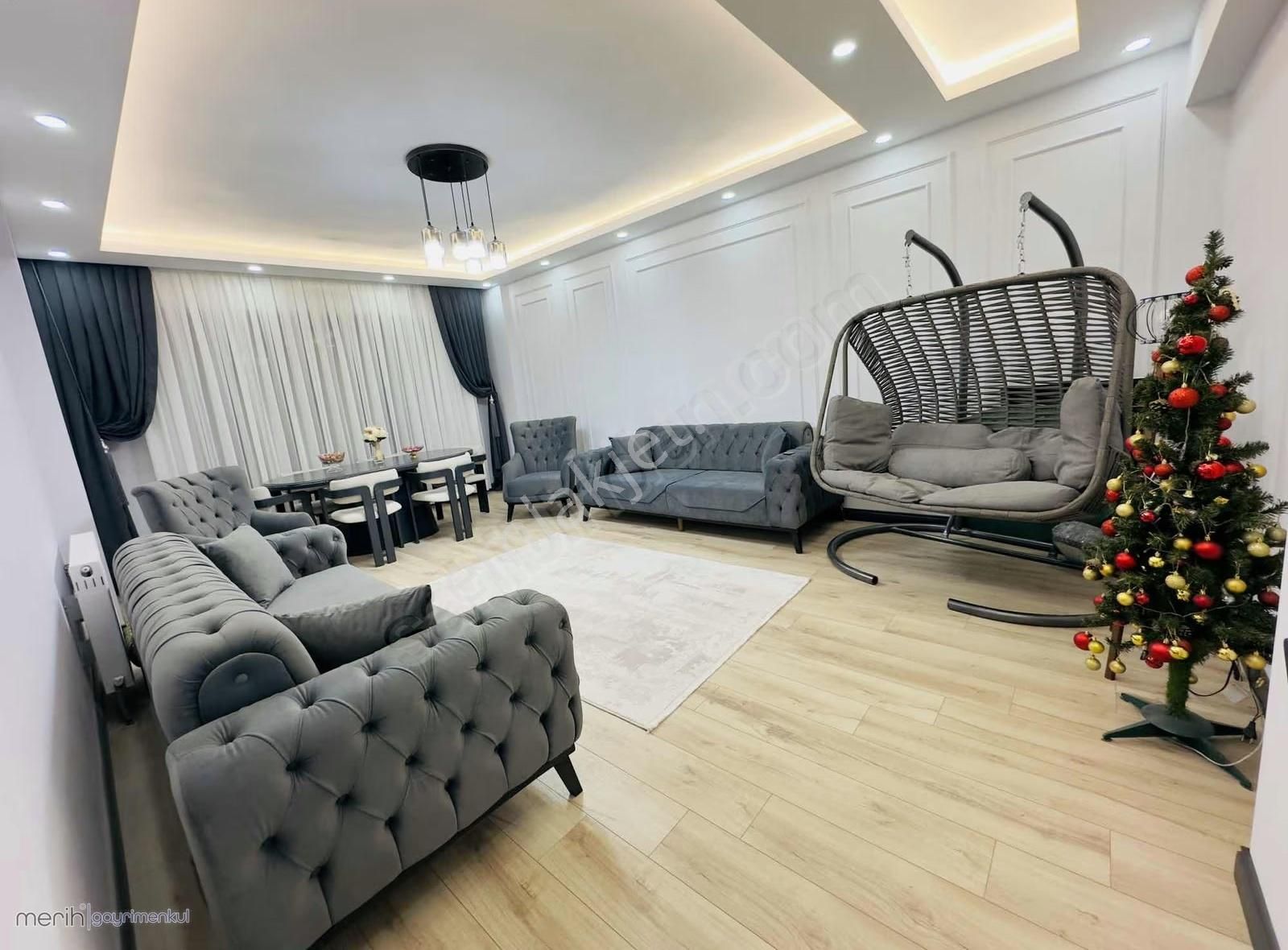 Çiçeği Burnunda 3+1 Satılık Harika Daire!