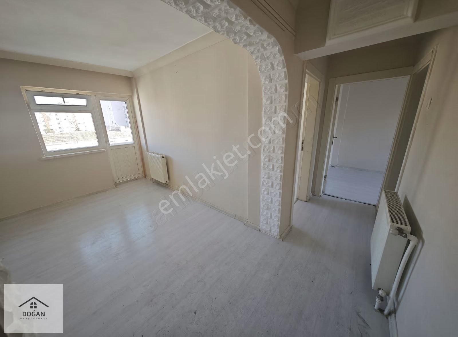 Sincan Fatih'te Metro Yakını Yapılı 2+1 Kiralık Uygun Daire - Görsel 4