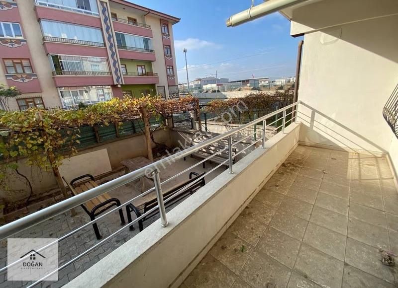 Sincan Tandoğan'da 3+1 Yüksek Giriş Yapılı Kiralık Harika Daire - Görsel 19