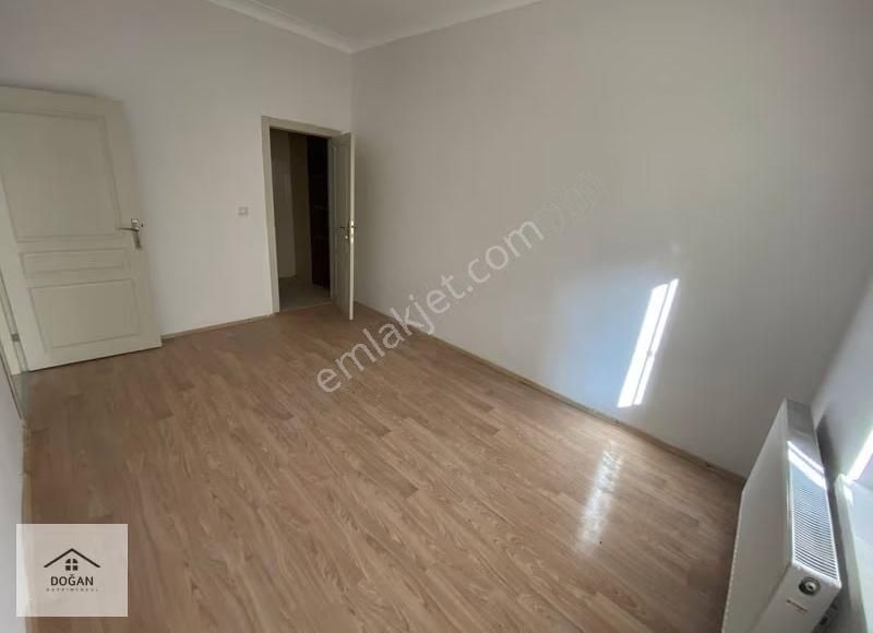 Sincan Tandoğan'da 3+1 Yüksek Giriş Yapılı Kiralık Harika Daire - Görsel 2