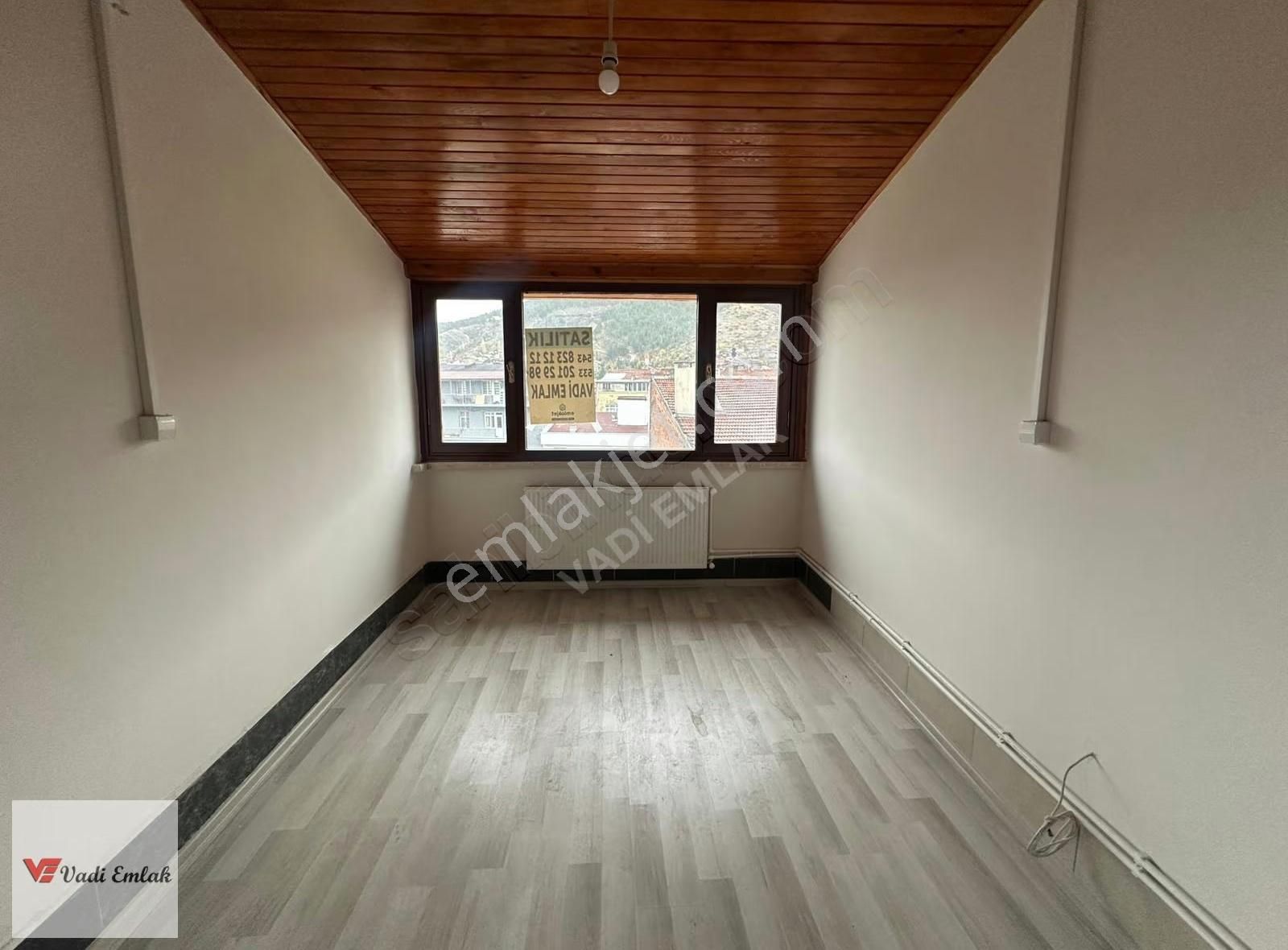 Vadi Emlak'ta Yarahmet Mahallesinde Satılık 2+1 Teraslı Daire - Görsel 17