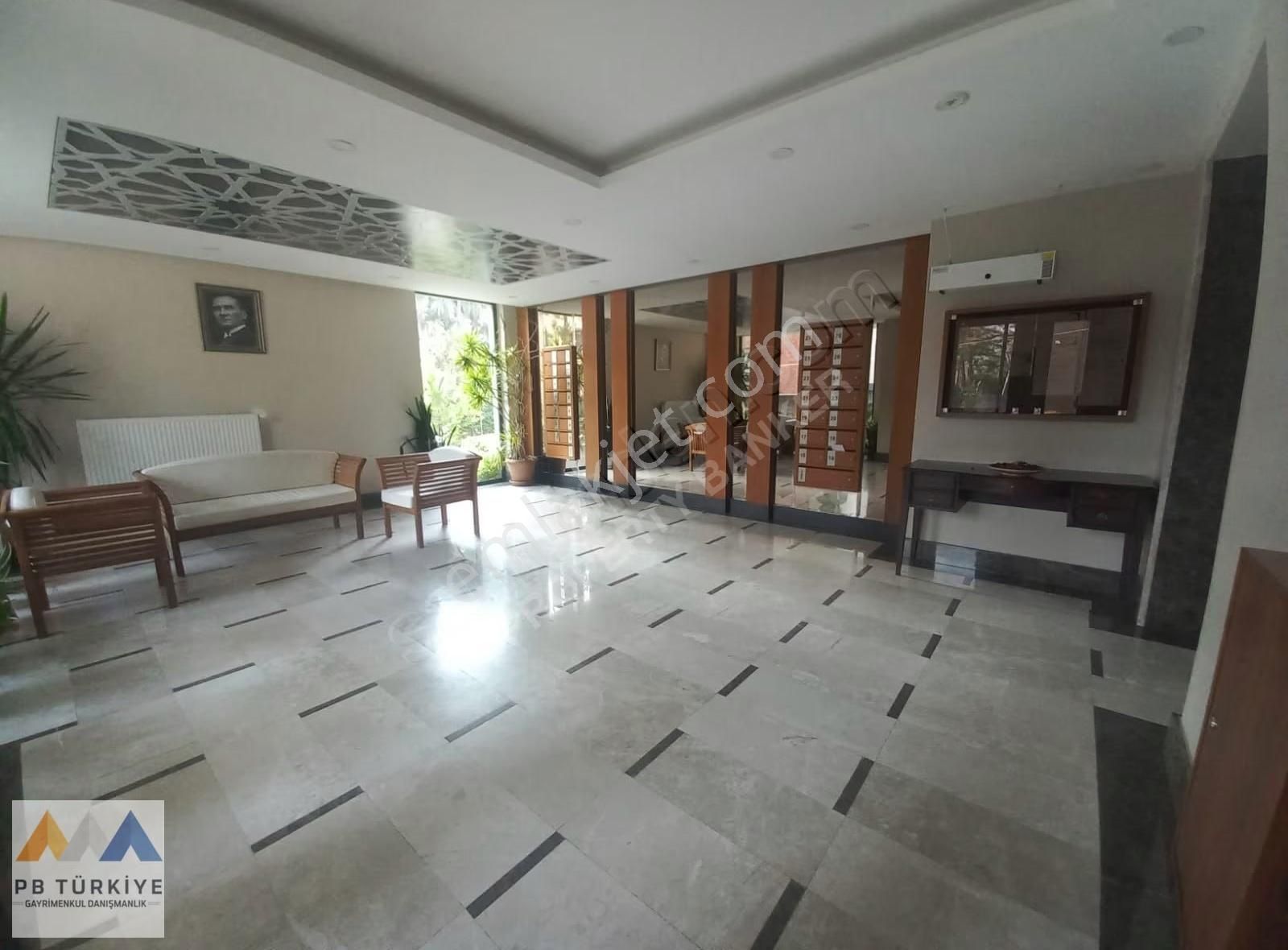 Çiftehavuzlar Bağdat Caddesine 2.binada 3+1 Lüks Daire