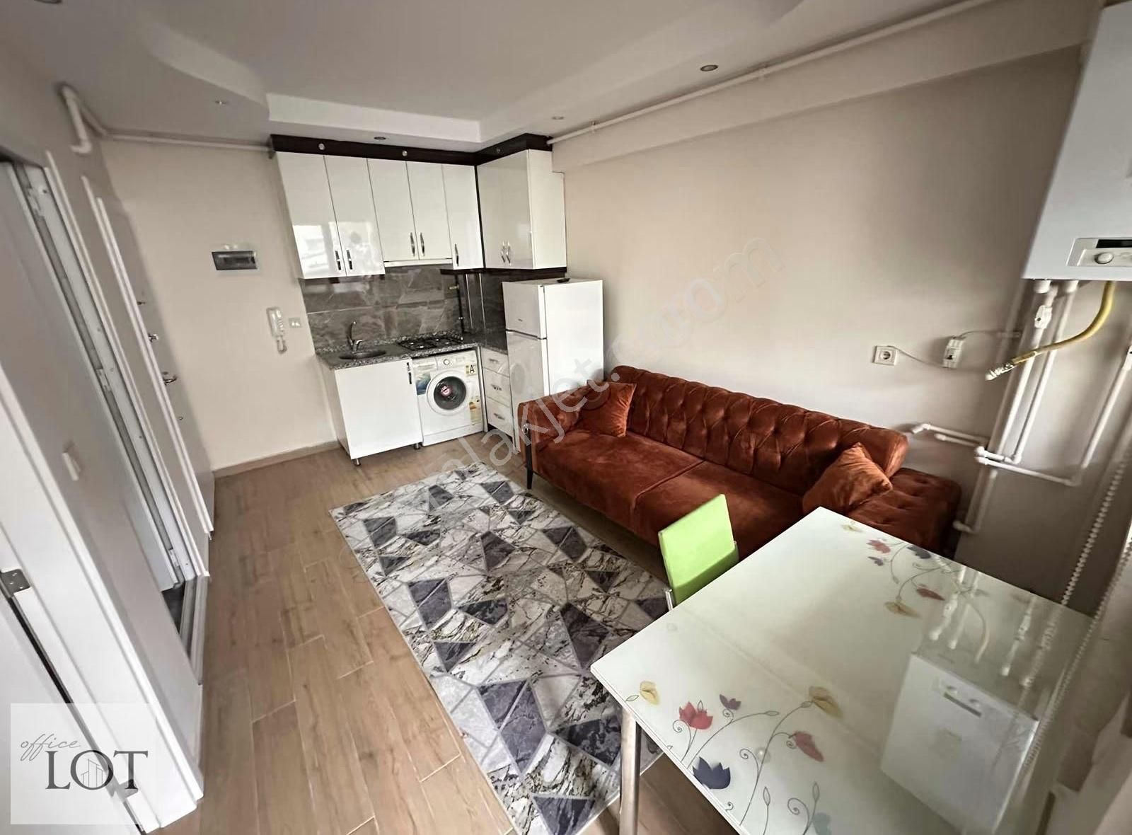 Fırsat Zeytinköy'de Arakat Balkonlu 1+1 Apart - Görsel 3