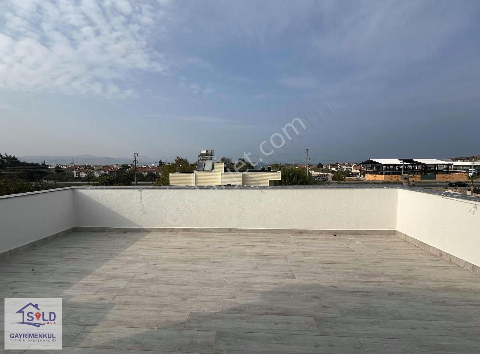 Urla'da Müstakil Havuzlu Satılık Villa - Görsel 24