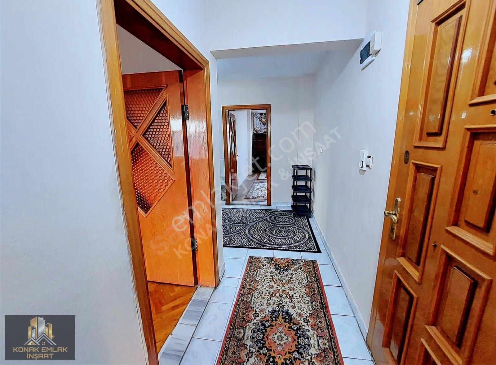 Konak Emlak'tan Satılık 2+1 140m² / 15m² Hisseli Merkezi Konumda - Görsel 11