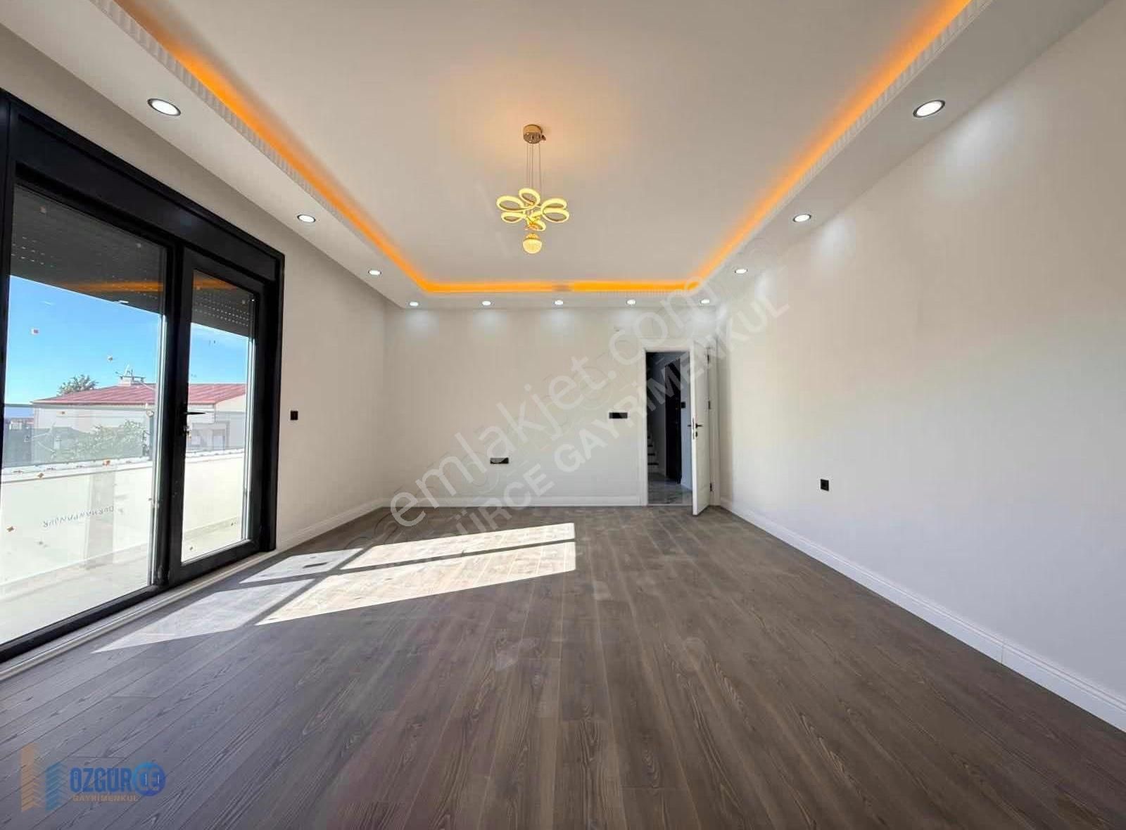 Darıca Bayramoğlu Mh Yerden Isıtmalı Lüks 3+1 Dubleks Daire