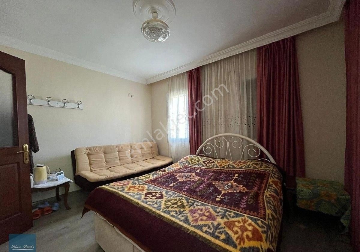 Kuşadası'nda Geniş Bahçeli - Görsel 10