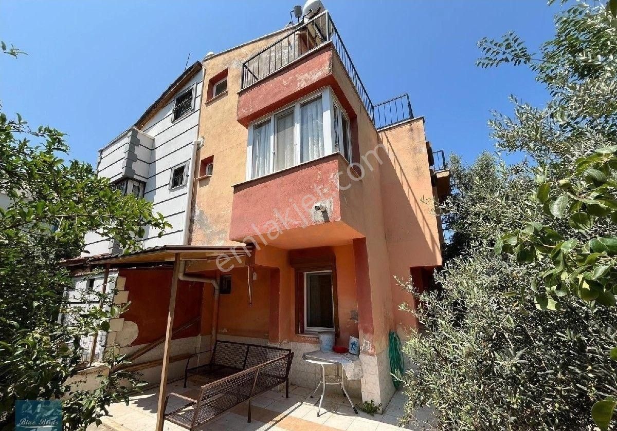 Kuşadası'nda Geniş Bahçeli - Görsel 17