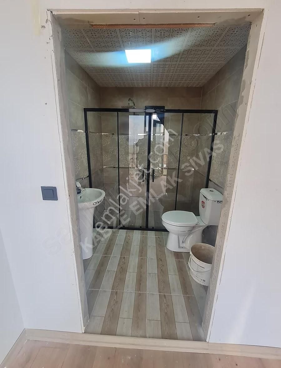 Kabze Emlaktan Sivas Mr.işhanda 500m2üzeri7om2 Satılık Bungalov - Görsel 4