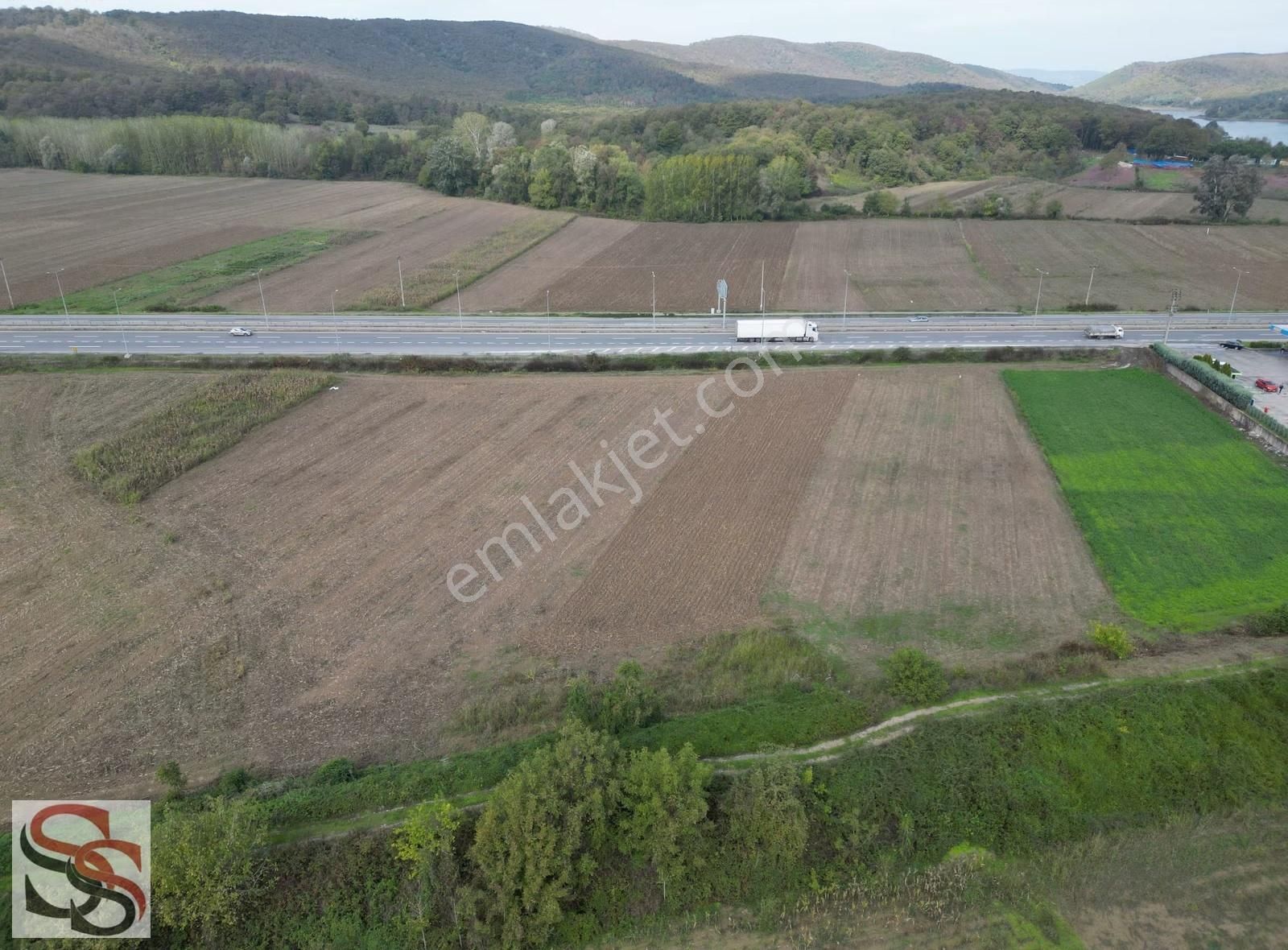 Hobi Bahçesi Arayanlara Muhteşem Konumda 420 M² Tarla - Görsel 9