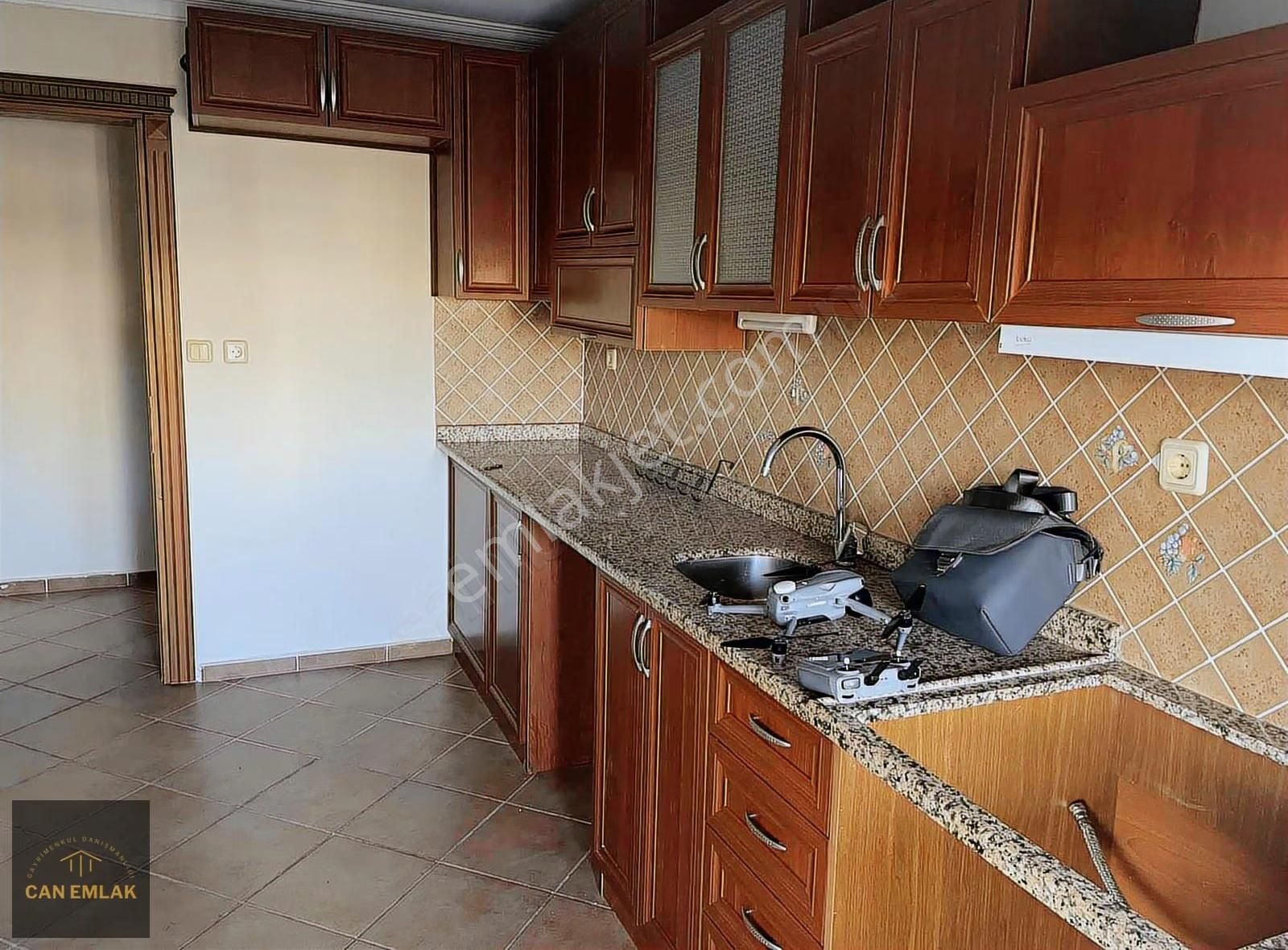 Can Emlak'tan Manzaralı Çatı Katı ... - Görsel 24