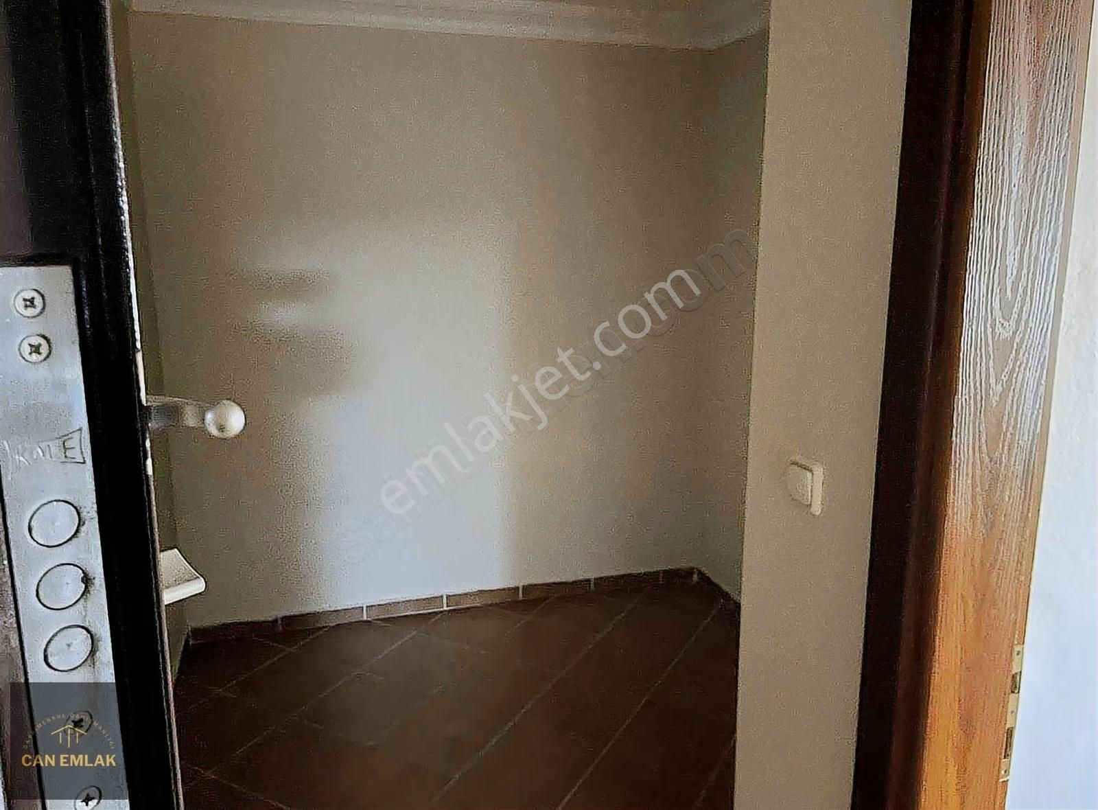 Can Emlak'tan Manzaralı Çatı Katı ... - Görsel 4