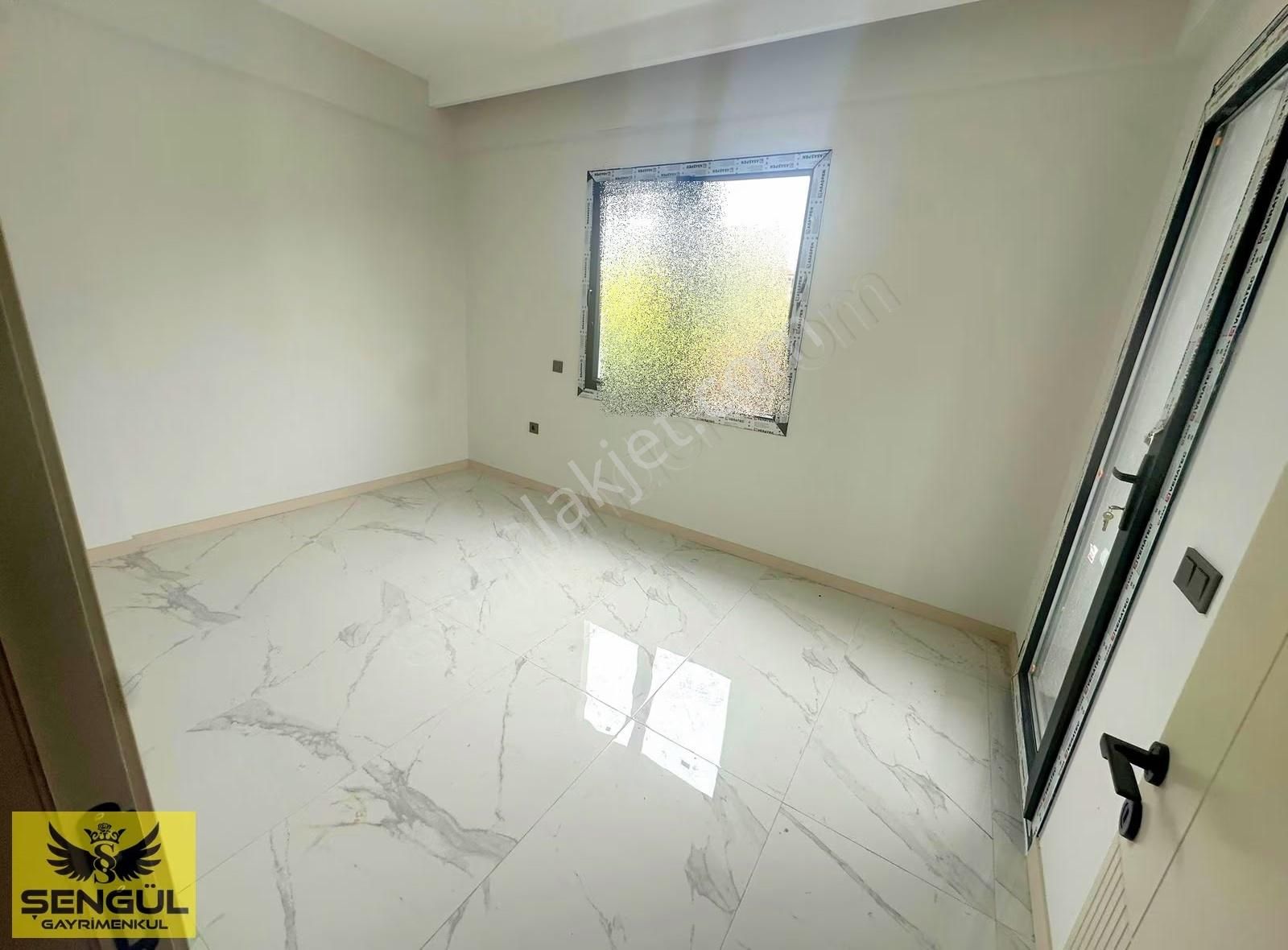 Şengül Gayrimenkul'den Bereketlide Satılık 3+1 Daireler - Görsel 4