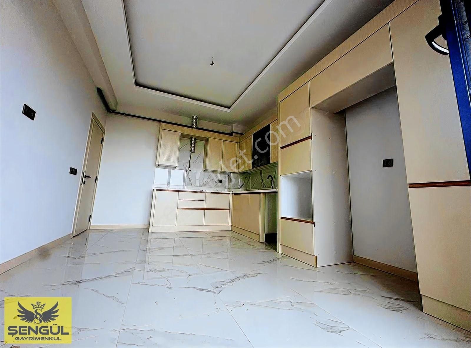 Şengül Gayrimenkul'den Bereketlide Satılık 3+1 Daireler - Görsel 32