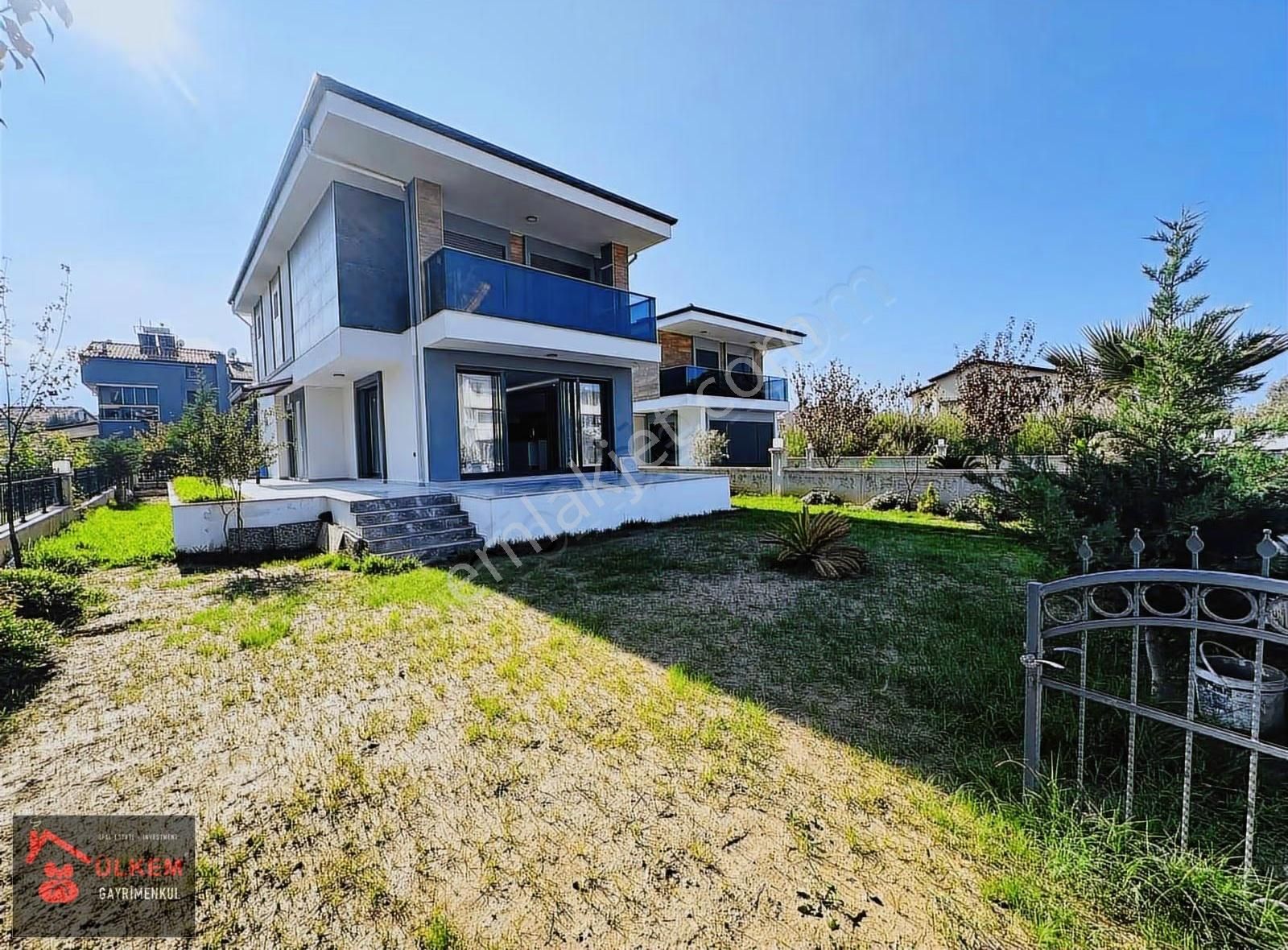 Sevgi Plajına 300m Bağımsız Müstakil 4+1 Geniş Bahçeli Villa - Görsel 24