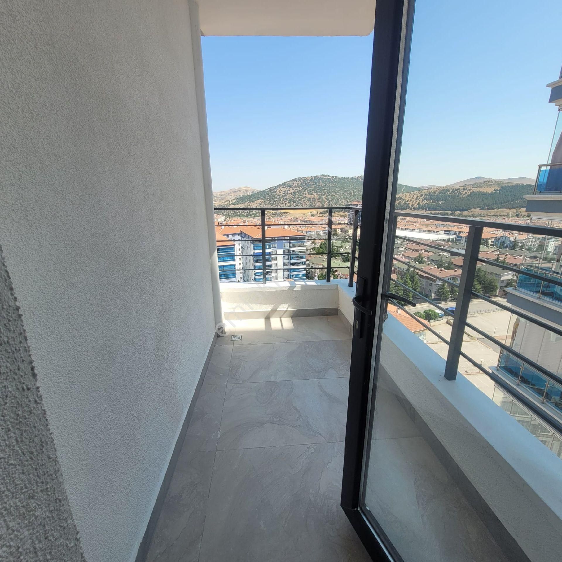 Sahibinden Geniş Teras Mutfaklı Şık Projede 4 + 1 Sıfır Daire - Görsel 21