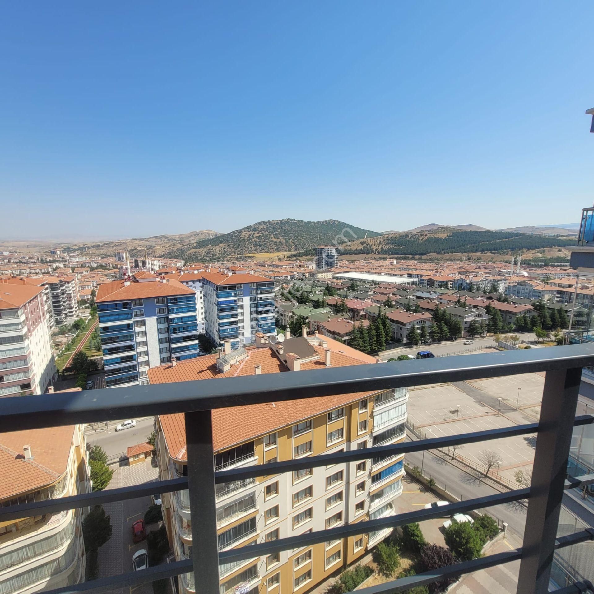 Sahibinden Geniş Teras Mutfaklı Şık Projede 4 + 1 Sıfır Daire - Görsel 22