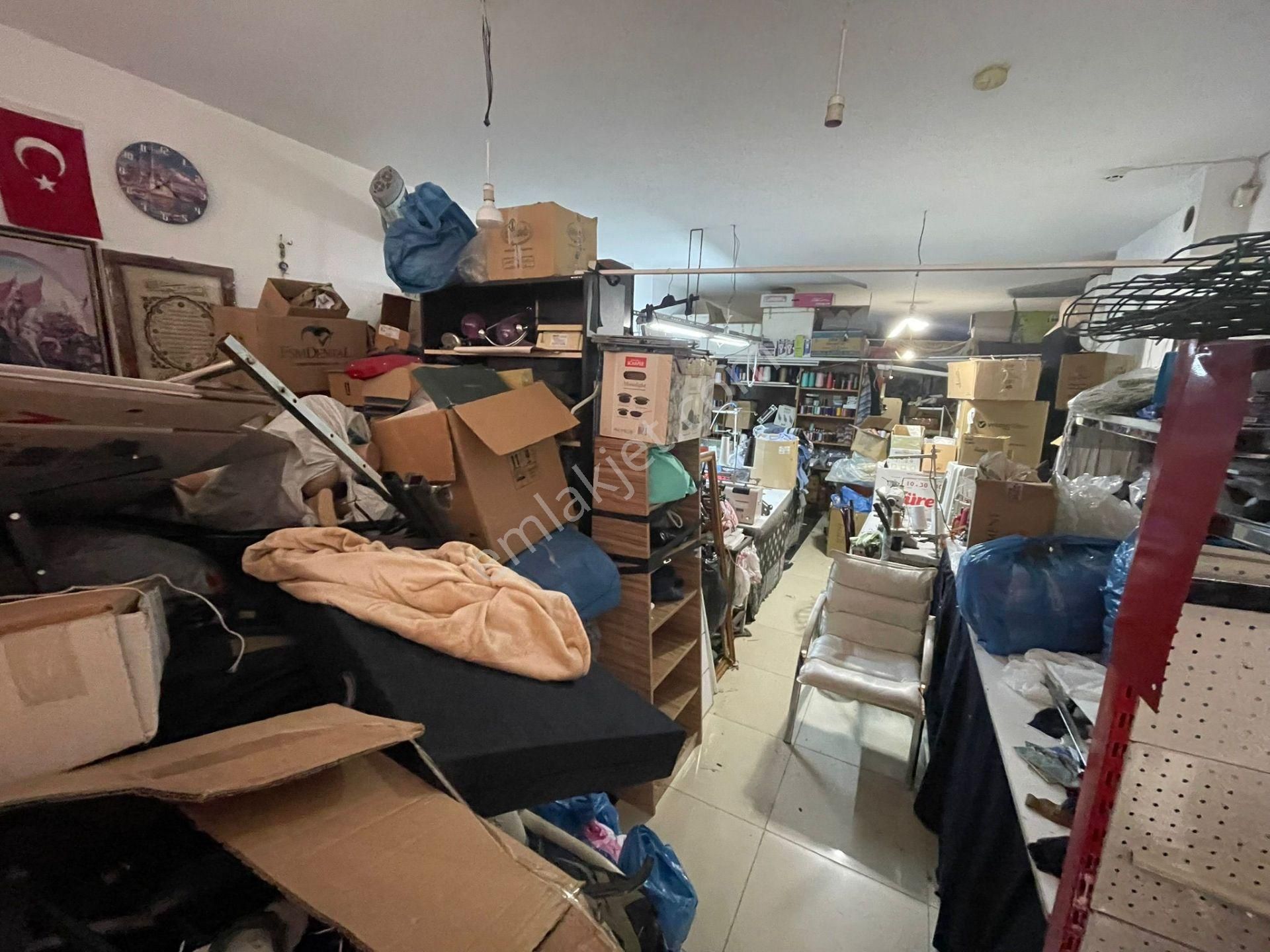 Bülent Emlaktan İtri Caddesi Üzerinde Satılık Dükkan - Görsel 5