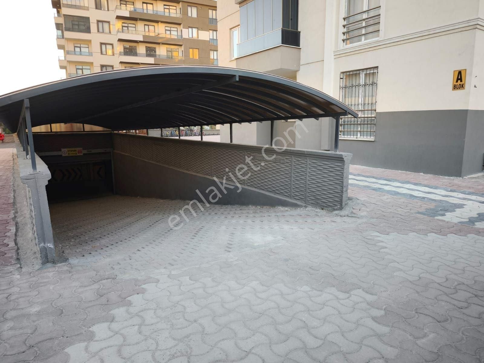 Ahmet Özcan'a Yakın Satılık 3+1 Daire - Görsel 5