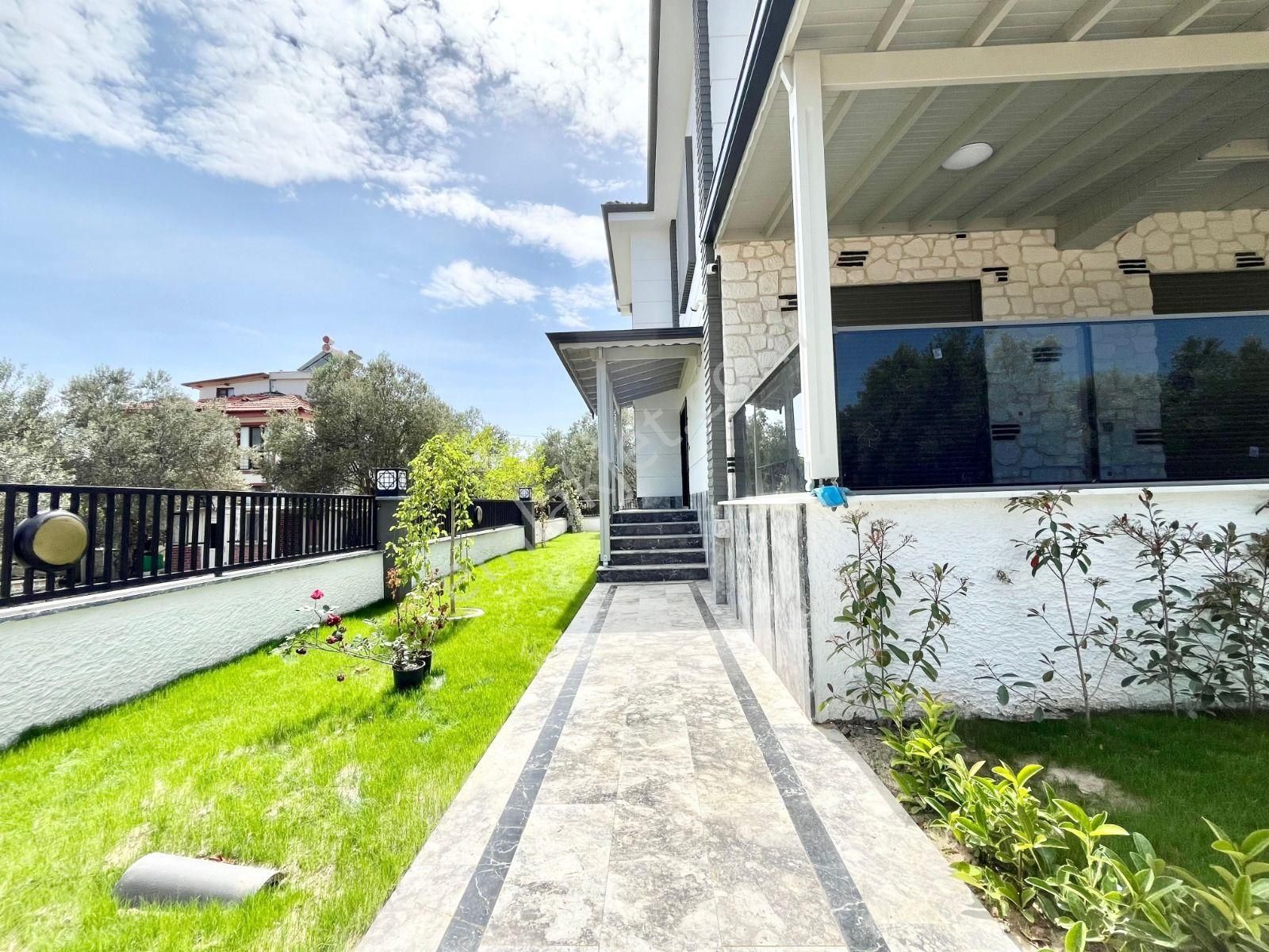 Yüksel'den Güre'de Kazdağları Eteklerinde Tam Bağımsız 4+1 Villa - Görsel 18