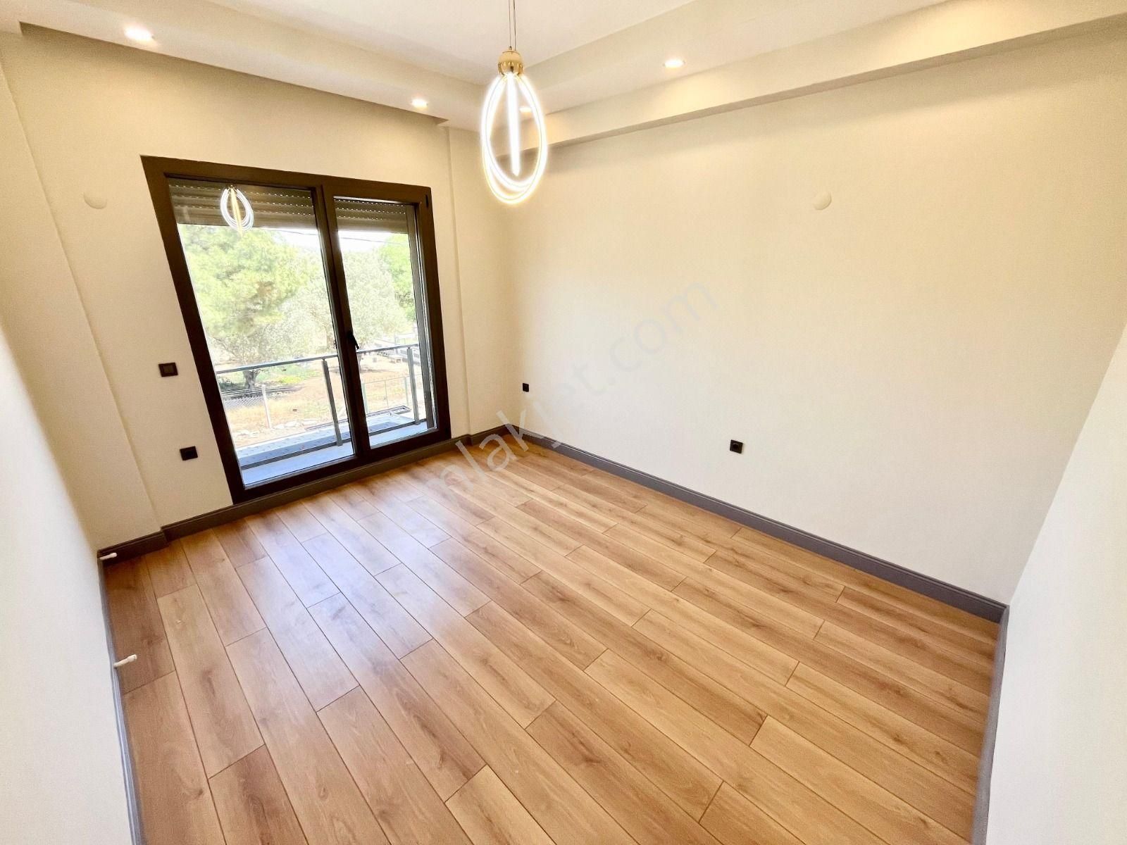 Yüksel'den Güre'de Kazdağları Eteklerinde Tam Bağımsız 4+1 Villa - Görsel 32