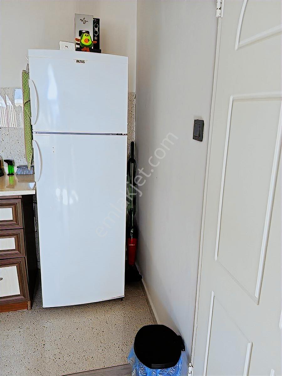 Tepe Mahallesinde Eşyalı Kiralık 1+1 Daire - Görsel 17