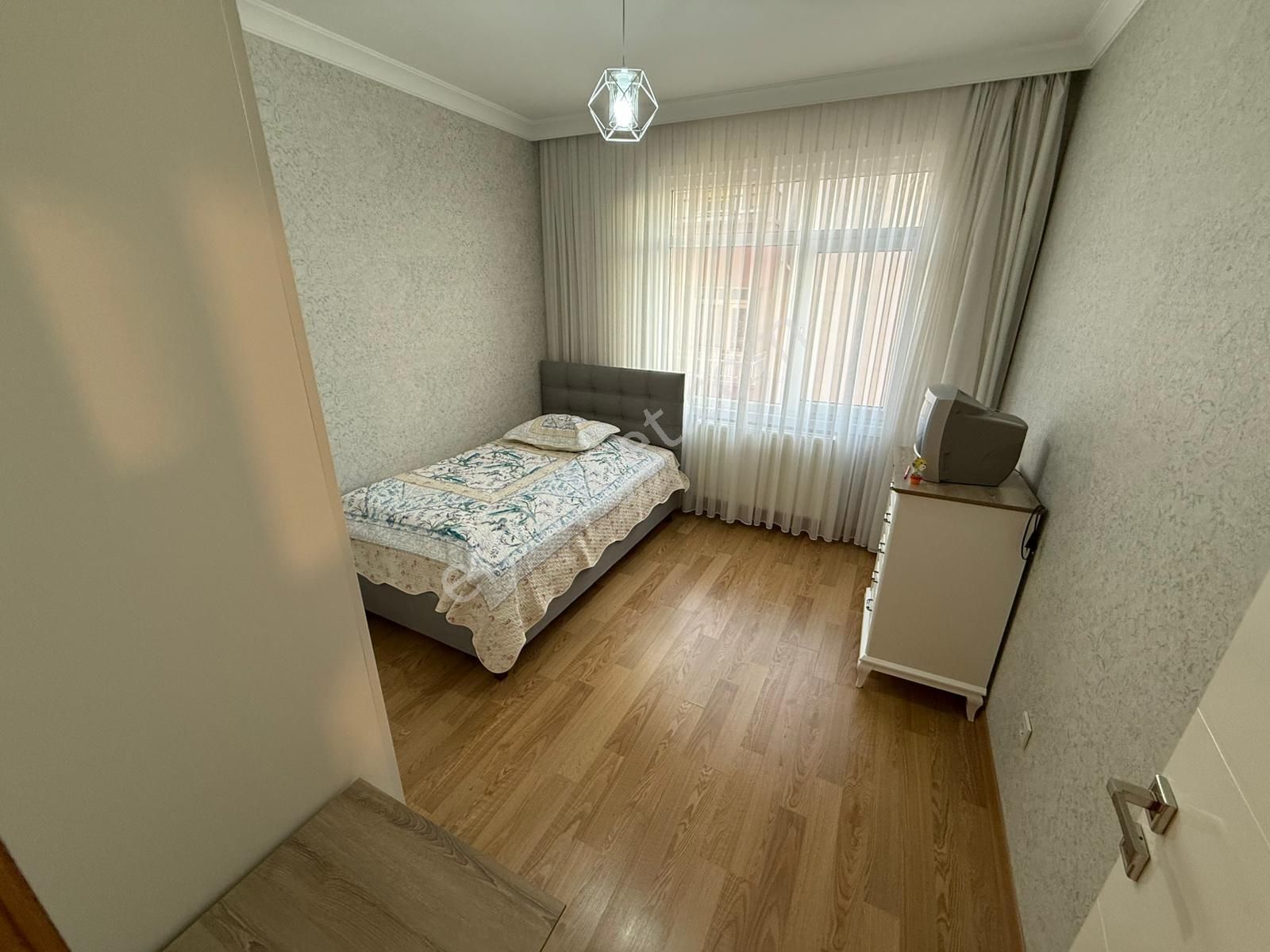 Etlik Mahallesi'nde Cadde Üzerinde Full Yapılı 3+1 Daire! - Görsel 16