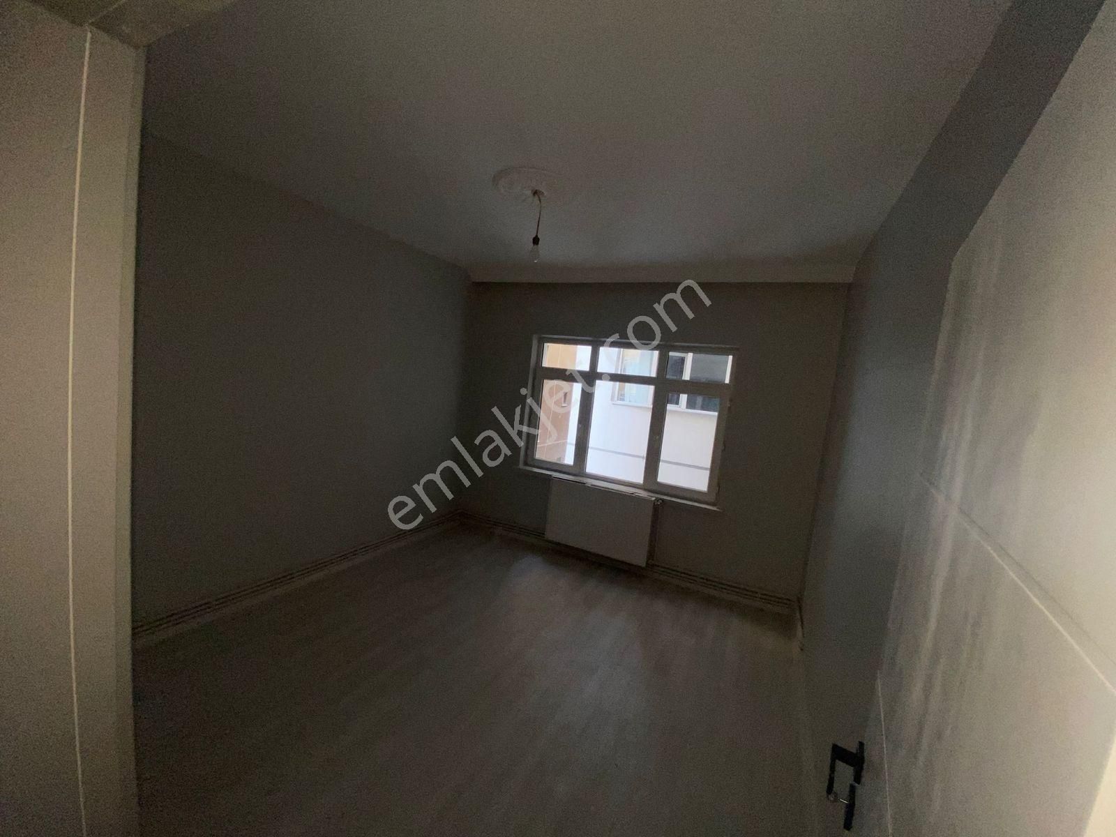 Yeni Adliye Sarayı Karşısı Asansörlü Yapılı 3. Kat 3+1 Kiralık - Görsel 5