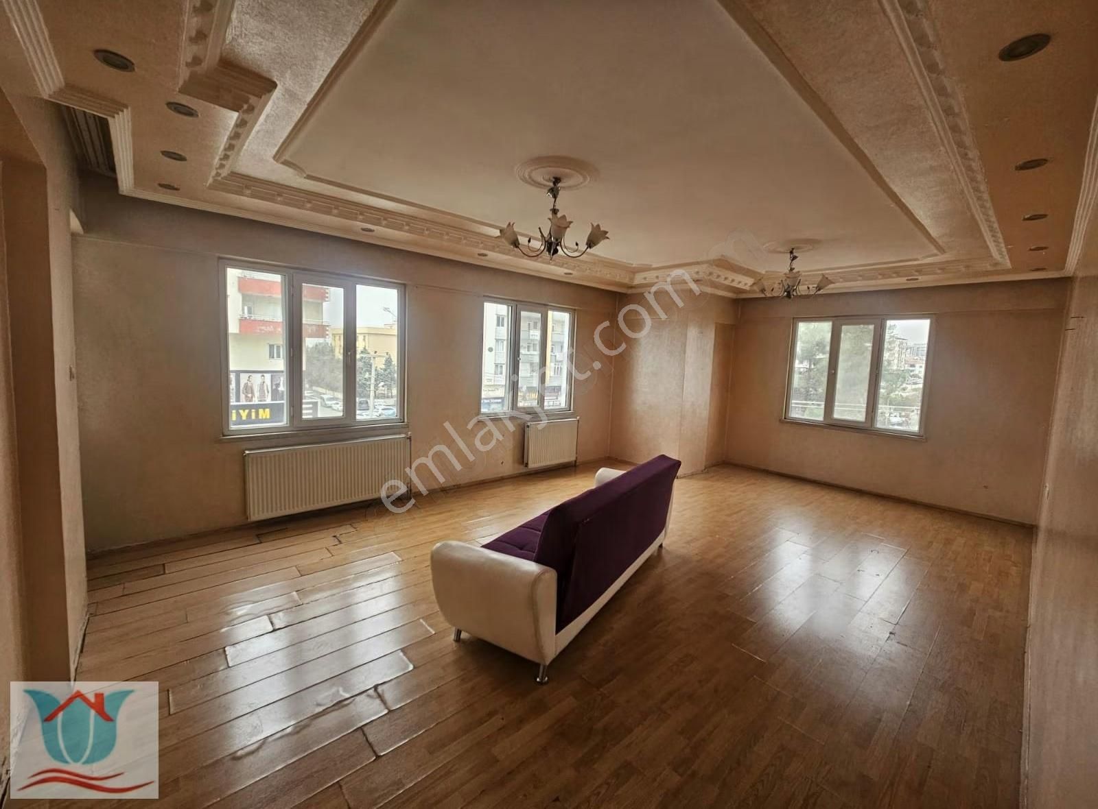 Gazikent'te Merkezi Konumda Geniş 3+1 - Görsel 16