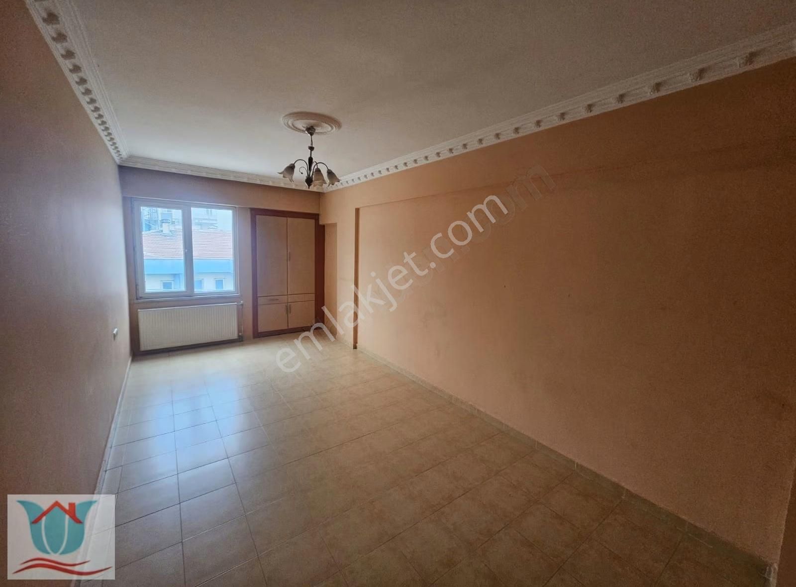 Gazikent'te Merkezi Konumda Geniş 3+1 - Görsel 12