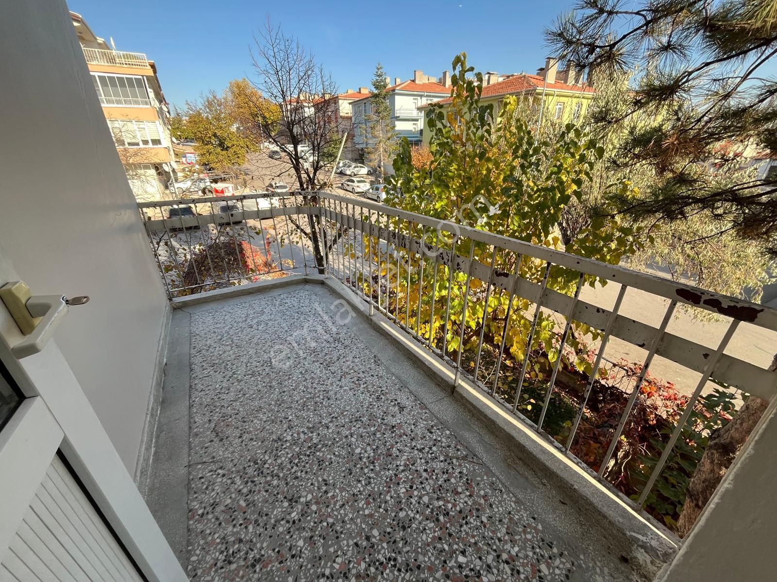 Ayvalı Caddesi Yakını Katta 3+1 Kiralık Daire - Görsel 16