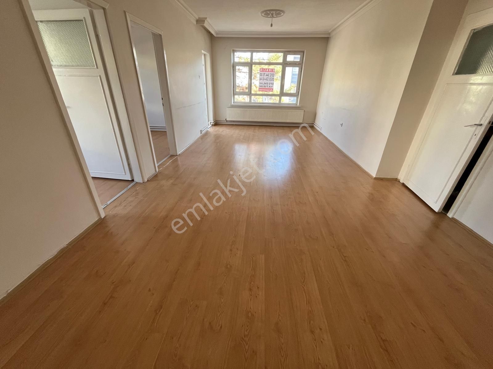 Ayvalı Caddesi Yakını Katta 3+1 Kiralık Daire - Görsel 12