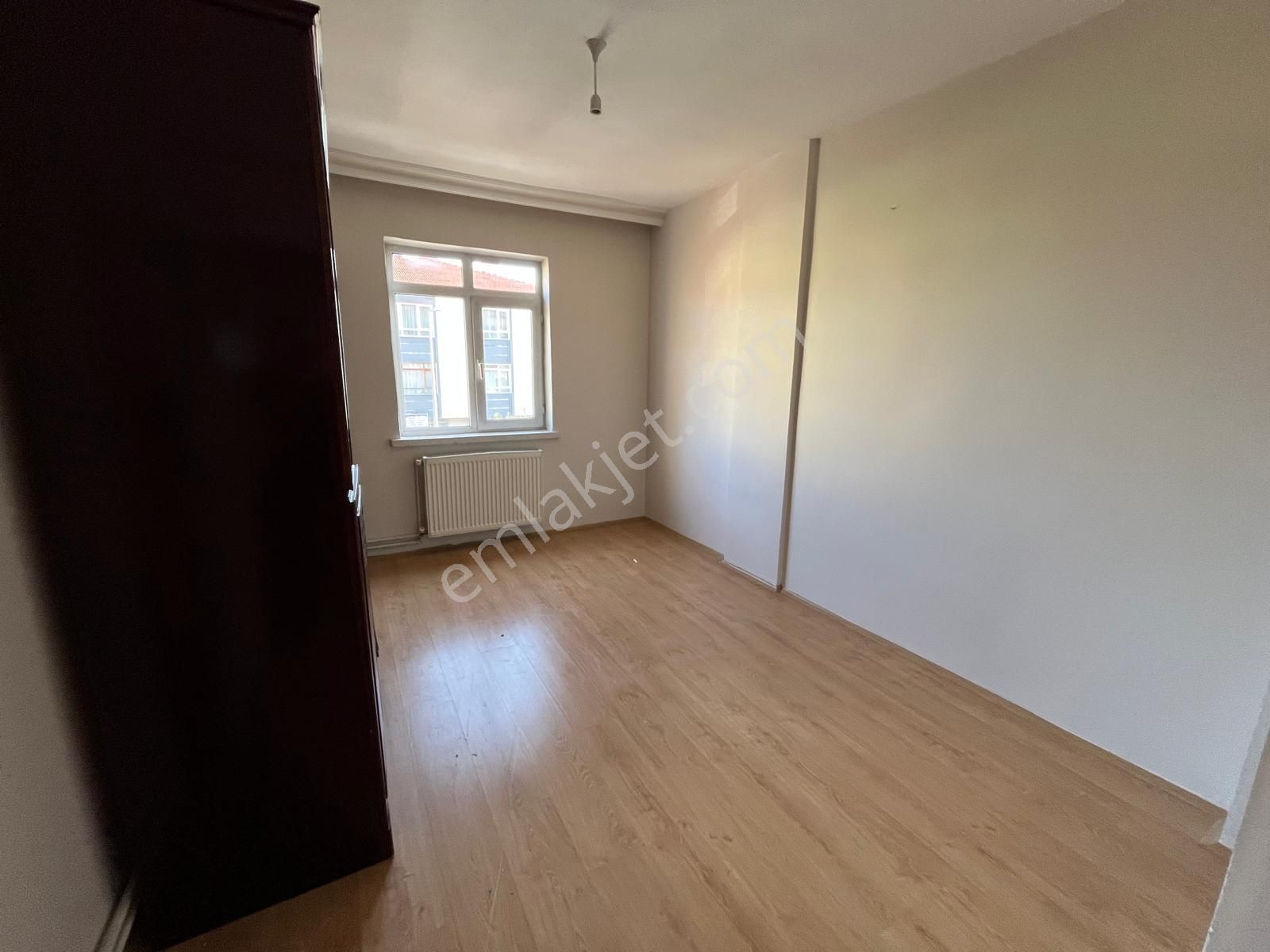 Ayvalı Caddesi Yakını Katta 3+1 Kiralık Daire - Görsel 21