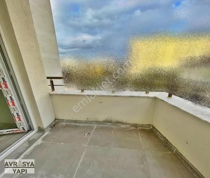 Kod 3230 Yunus Emre Mah. Yatırıma Uygun Kredili 2+1 Ara Kat - Görsel 2