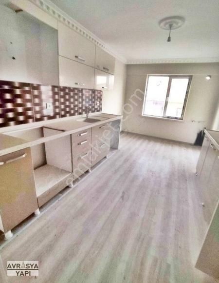 Kod 3170 Yunusemre Mah. Caddeye Cephe 2+1 Ara Kat Daire - Görsel 8