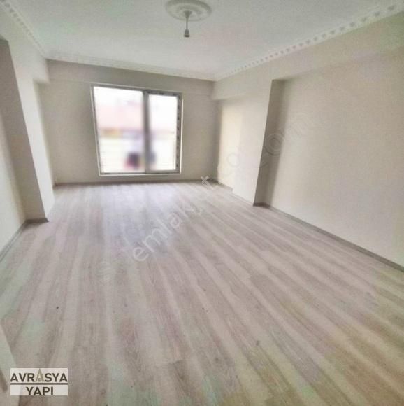 Kod 3170 Yunusemre Mah. Caddeye Cephe 2+1 Ara Kat Daire - Görsel 2