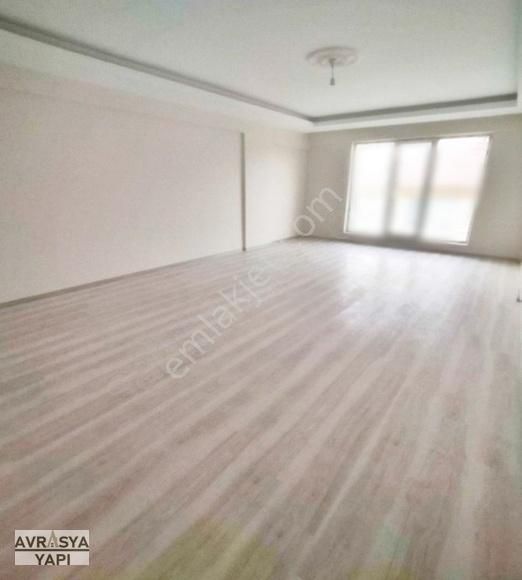 Kod 3170 Yunusemre Mah. Caddeye Cephe 2+1 Ara Kat Daire - Görsel 6