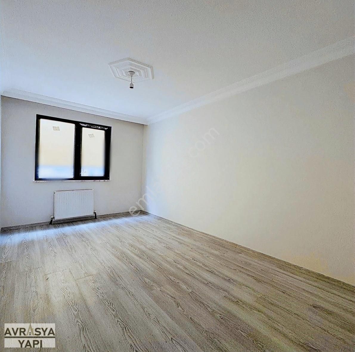 Kod 5287 Merve Mah. Caddeye Cephe Geniş Çift Balkonlu 2+1 Arakat - Görsel 20