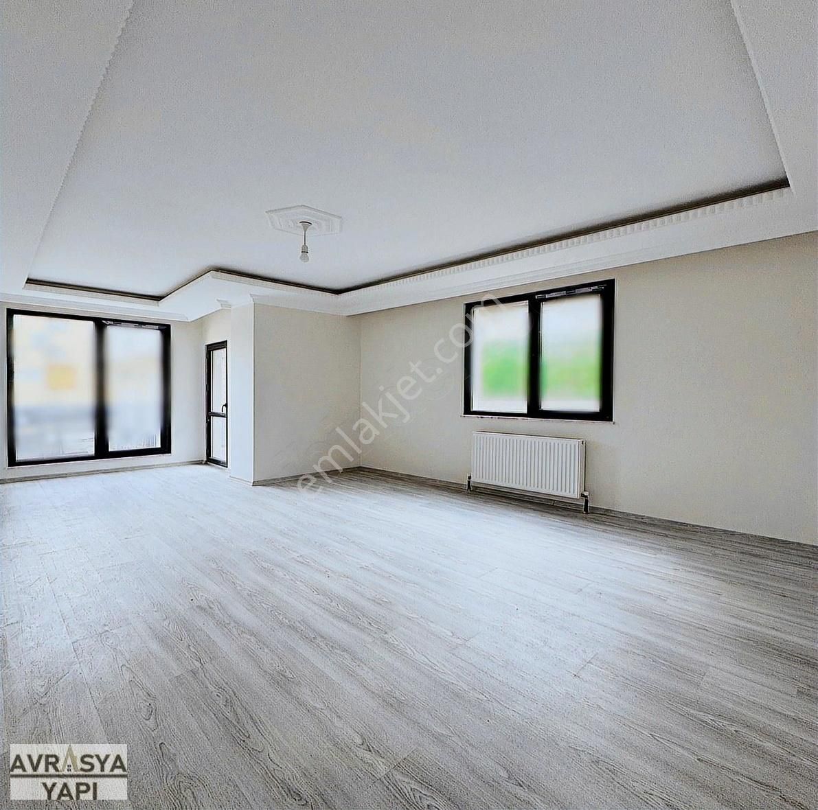 Kod 5287 Merve Mah. Caddeye Cephe Geniş Çift Balkonlu 2+1 Arakat - Görsel 11