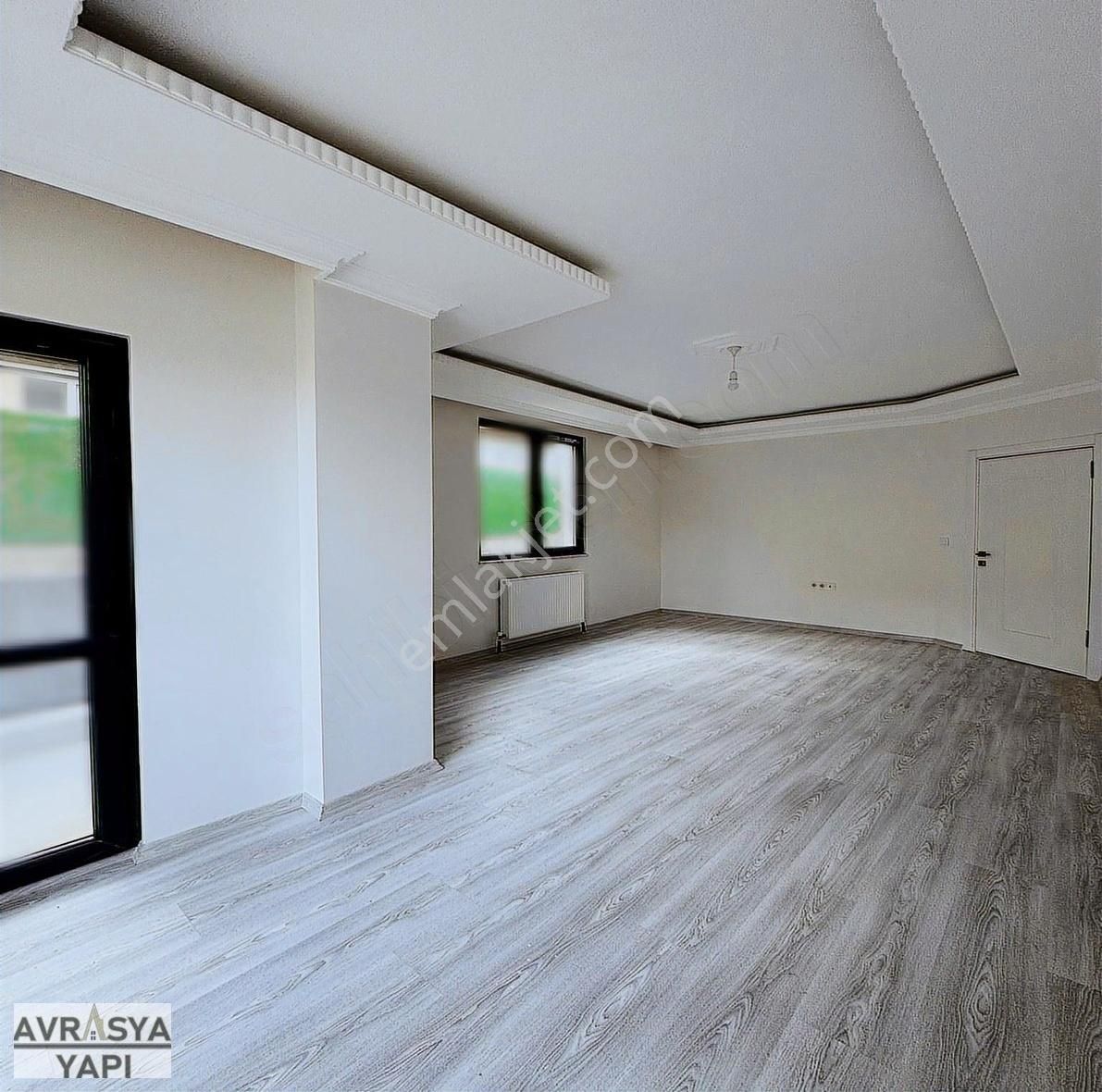 Kod 5287 Merve Mah. Caddeye Cephe Geniş Çift Balkonlu 2+1 Arakat - Görsel 9