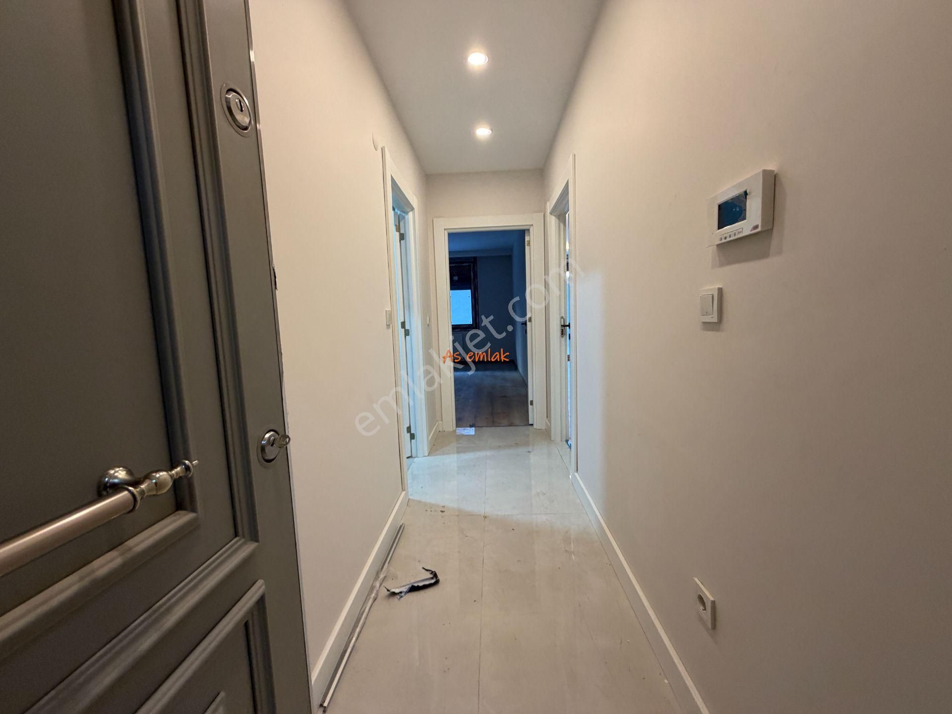As Emlak Tan 1+1 Altunizade Ay Konakları Otoparklı Teraslı Giriş Daire - Görsel 25