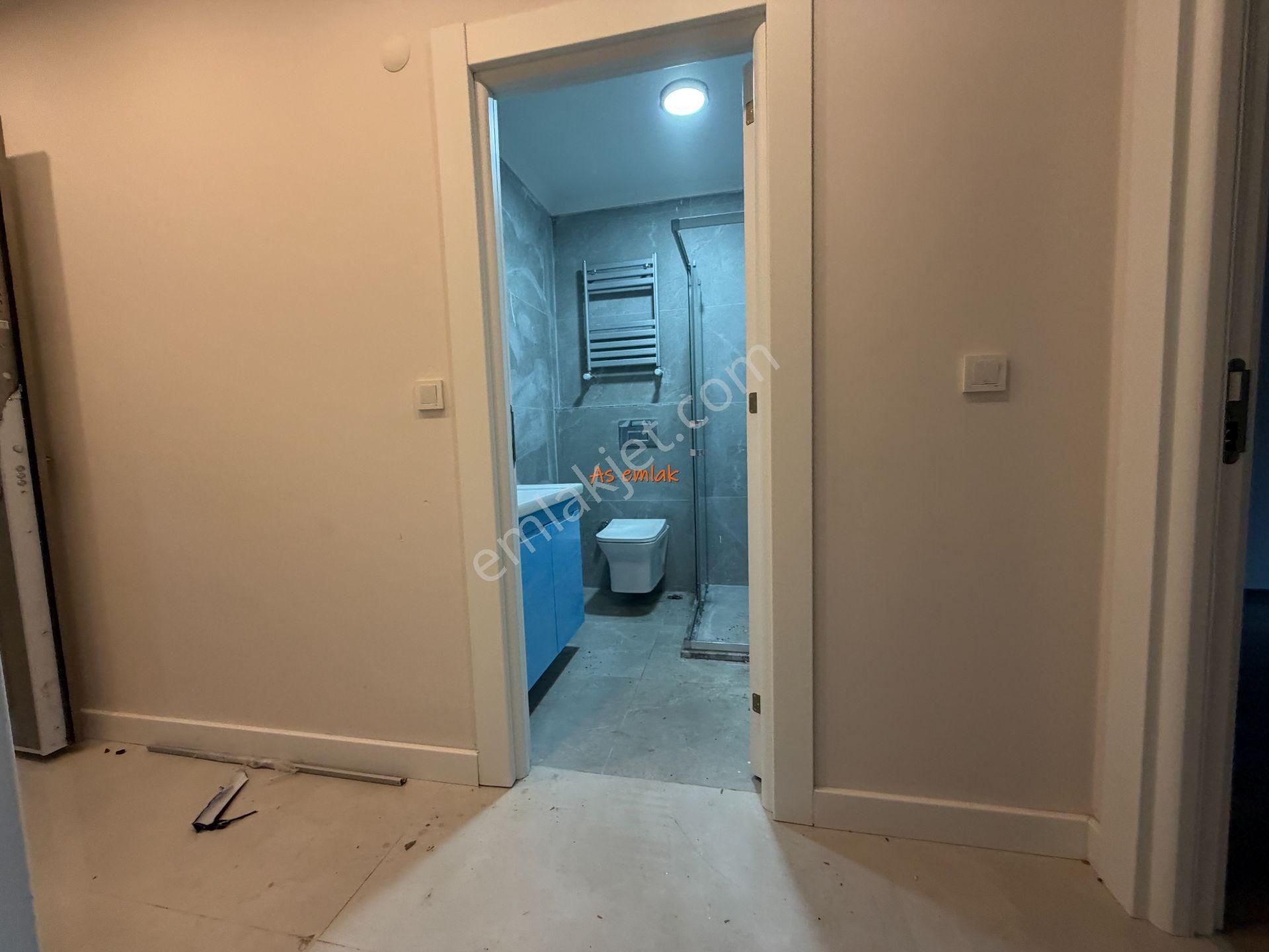 As Emlak Tan 1+1 Altunizade Ay Konakları Otoparklı Teraslı Giriş Daire - Görsel 18