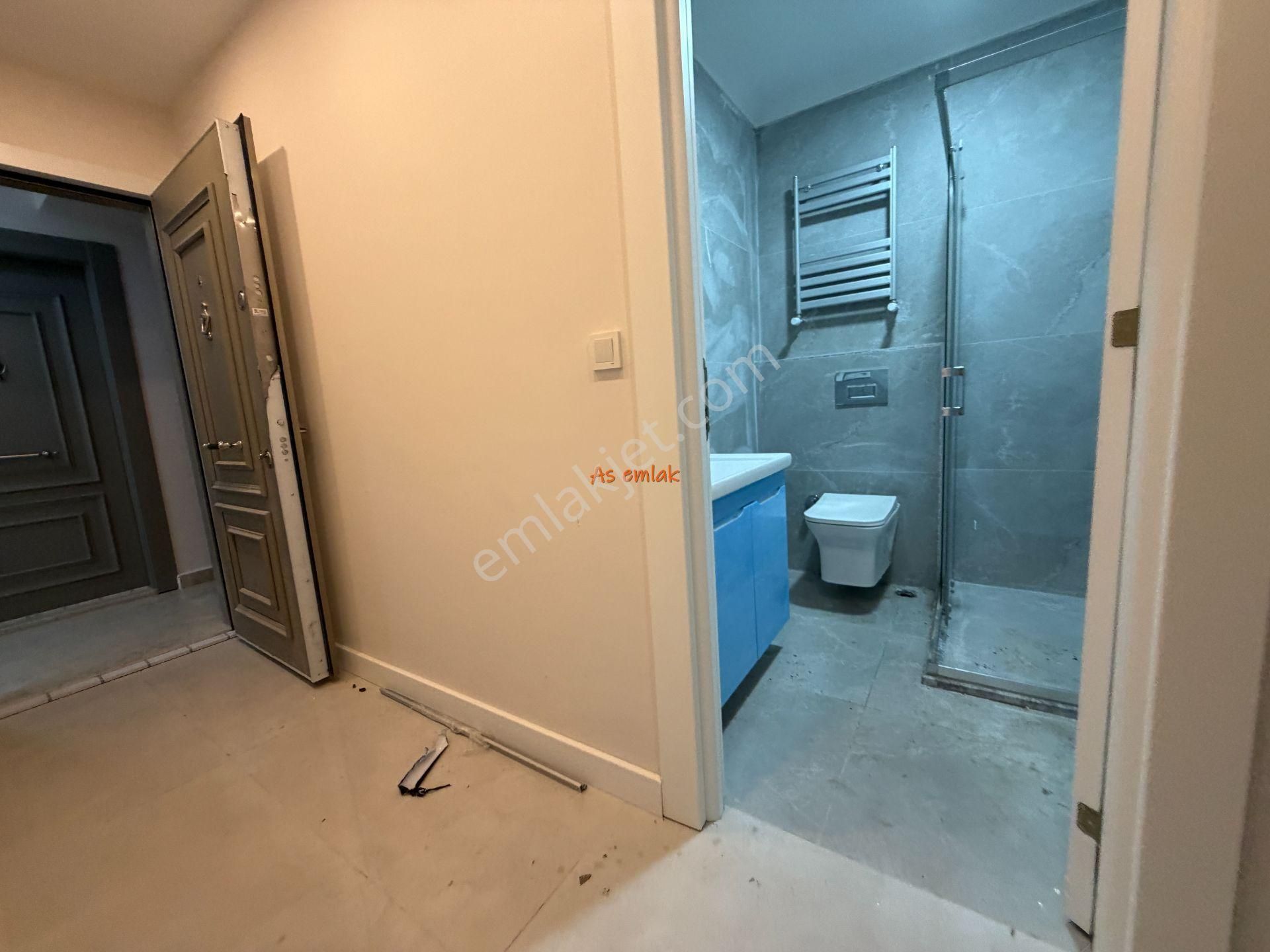 As Emlak Tan 1+1 Altunizade Ay Konakları Otoparklı Teraslı Giriş Daire - Görsel 24