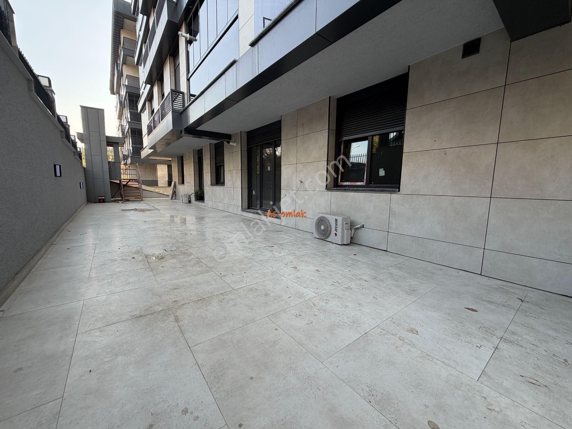 As Emlak Tan 1+1 Altunizade Ay Konakları Otoparklı Teraslı Giriş Daire - Görsel 28